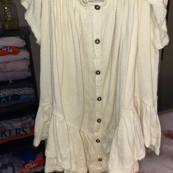 Free People yellow button top - Picture 2 of 2